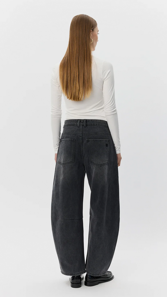 SOFIE SCHNOOR Tomarsw Barrrel-Trousers black