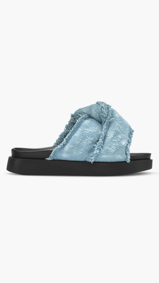 INUIKII Soft Crossed Jeans Light Blue