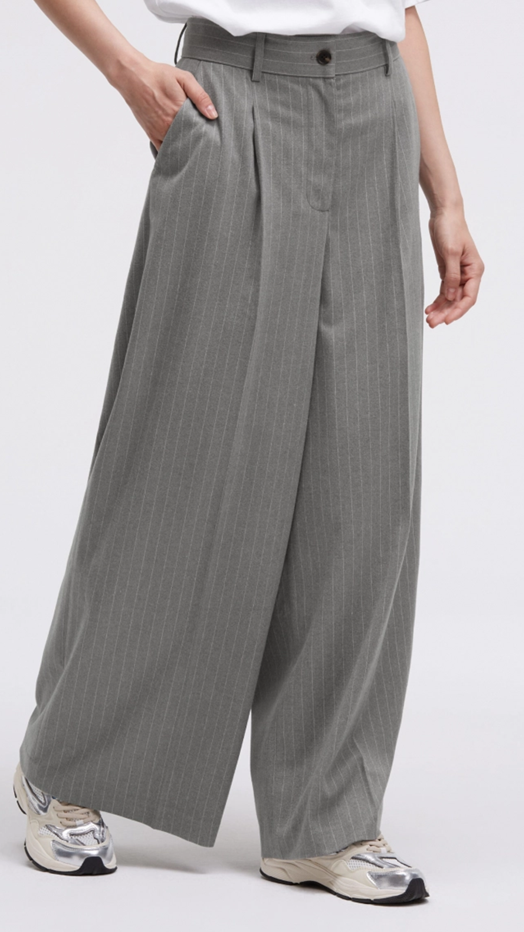 SENSES the Label Nadelstreifenhose PE:RI mit extra weitem Bein cozy grey